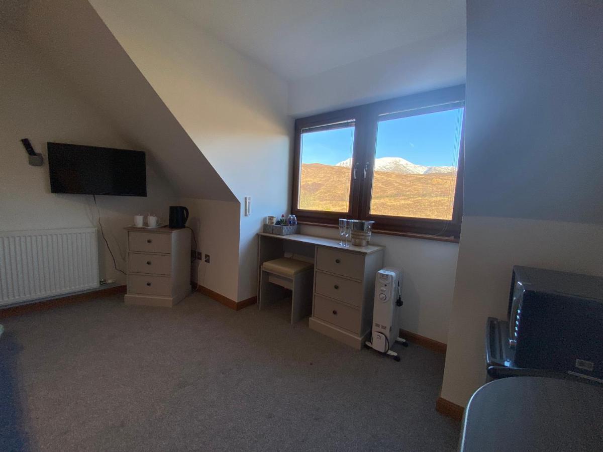 Highland Stays - Ben View Double Rooms Fort William Exterior photo